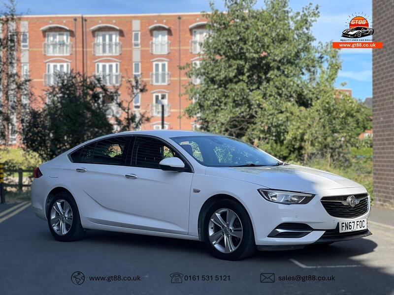 VAUXHALL INSIGNIA 1.6 Turbo D ecoTEC BlueInjection Tech Line Nav